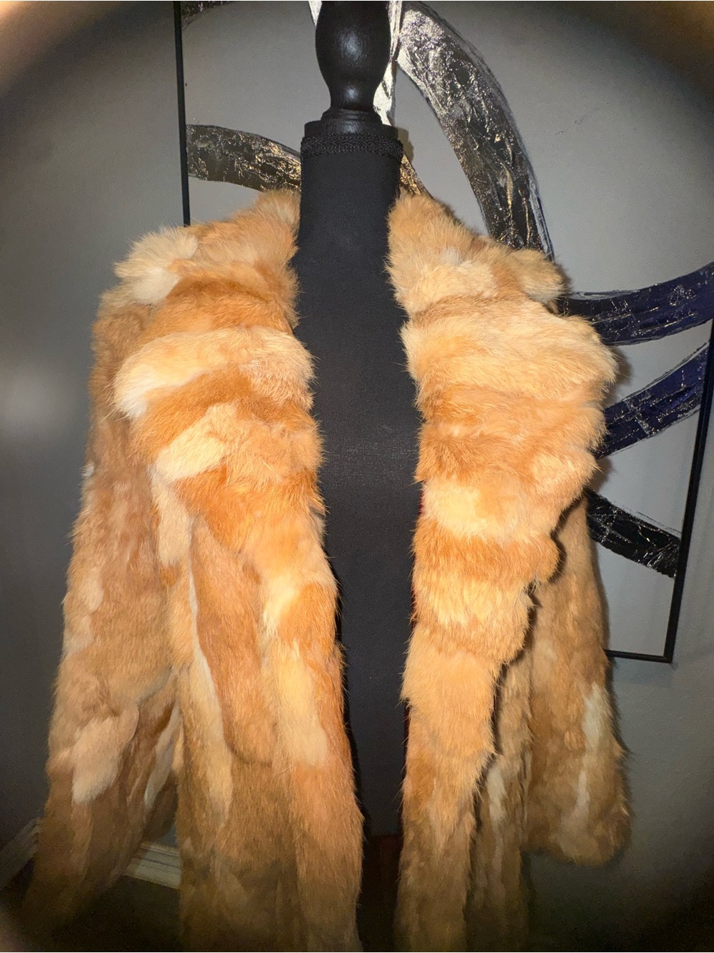 Vintage Rabbit Fur Coat in Warm Camel - Picture 2 of 15